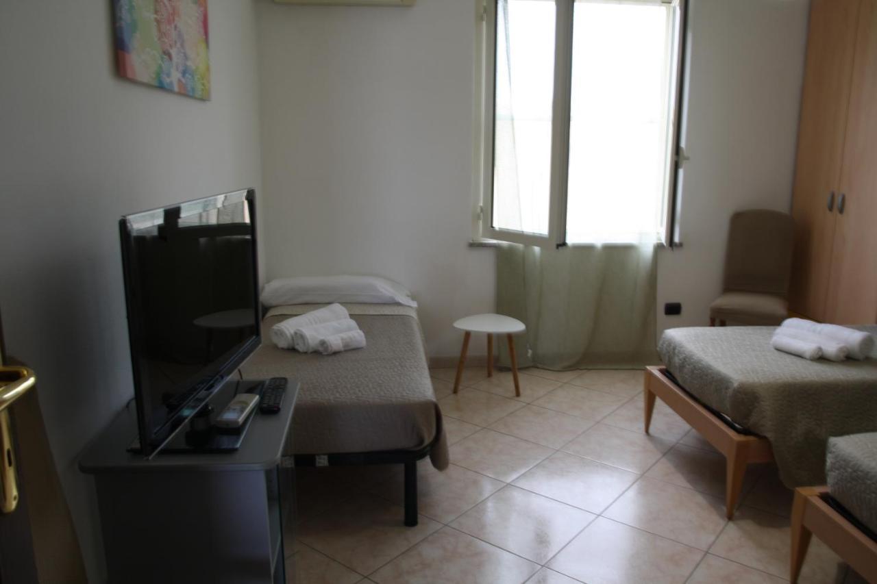 Villa Cabirol Fertilia Exterior foto